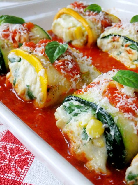 zucchini roll ups with ricotta and summer corn Zucchini And Ricotta, Zucchini Roll Ups, Zucchini Roll, Ricotta Recipe, Zucchini Rolls, Roll Ups Recipes, Ricotta Recipes, Spinach Ricotta, Summer Corn