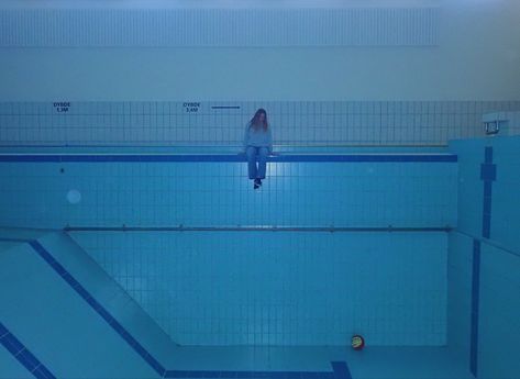 Public Pool Aesthetic, 80s Pool, Open Casket, Empty Pool, Pool Aesthetic, Endless Pool, Water Aesthetic, Pool Picture, Dorm Posters