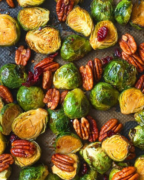 Balsamic Maple Glazed Roasted Brussels Sprouts with Pecans & Dried Cranberries Brussel Sprouts Cranberries, Brussels Sprouts With Pecans, Maple Brussels Sprouts, Glazed Brussels Sprouts, Balsamic Brussel Sprouts, Sunday Roast Dinner, Maple Glazed Carrots, Maple Balsamic, Roasted Brussel