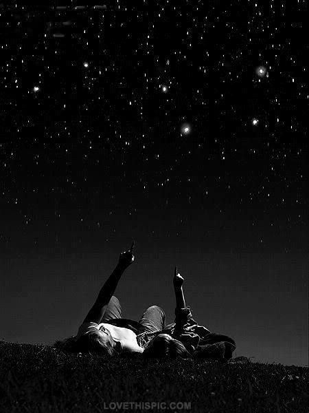 Love is looking at the stars together love sky night stars couple romantic together Gandalf, Look At The Stars, Photo Couple, صور مضحكة, The Night Sky, Foto Inspiration, 인물 사진, Under The Stars, Two People