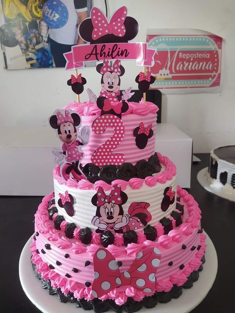 Latest Cake Designs For Kids, Minnie Mouse Cake Ideas, Pastel Minnie Mouse, Minnie Mouse Cake Design, Mini Mouse Birthday Cake, Latest Birthday Cake, Girly Birthday Cakes, Cartoon Birthday Cake, Cake Designs For Kids