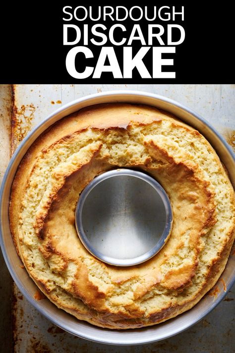 Use your sourdough starter discard on this effortless Italian cake with lemon. Discard Cake, Italian Lemon Cake, Sourdough Starter Discard, The Perfect Loaf, Almond Pound Cakes, Dough Starter, Yellow Cake Recipe, Sourdough Starter Discard Recipe, Healthy Party Food