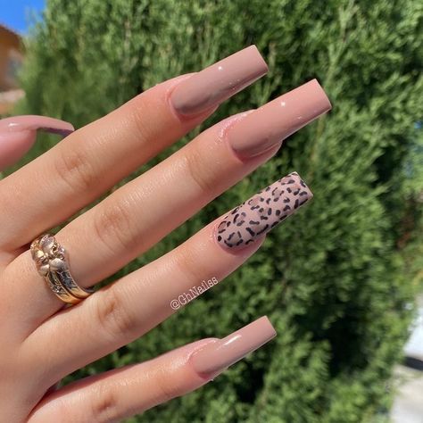 Nails Grunge, Beauty Hacks Nails, Halloween Acrylic Nails, Glamour Nails, Grunge Nails, Simple Acrylic Nails, Fall Acrylic Nails, Leopard Nails, Long Acrylic Nails Coffin