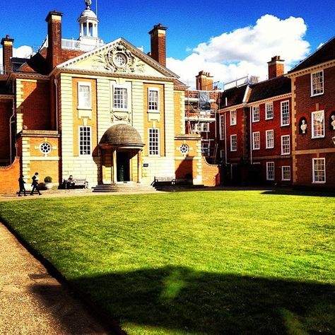 Lady Margaret Hall, Oxford Lady Margaret Hall Oxford, Oxford England, Oxford University, Dream City, Churchill, City House, Cambridge, Oxford, University