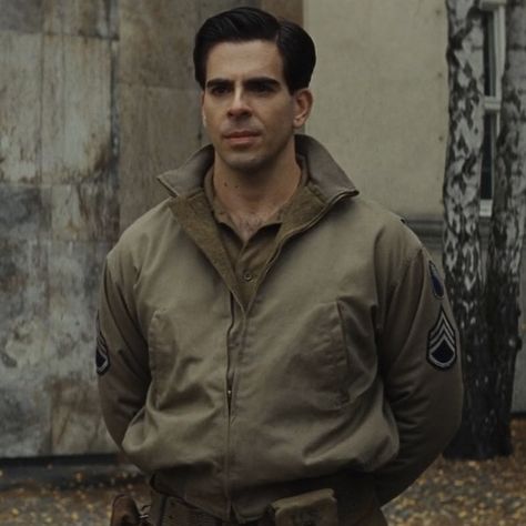 Donny Donowitz, Eli Roth, Inglorious Basterds, Inglourious Basterds, Chefs Kiss, Guy Ritchie, Alternate History, American Soldiers, Movies Showing