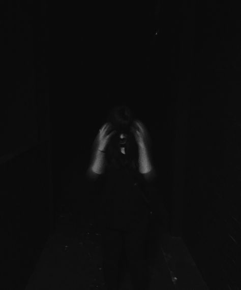 Crying Aesthetique Black And White, Betrayed Aesthetic Photography, Photography Surreal, Black And White Aesthetic, Dark Photography, White Aesthetic, Photography Inspo, Black Aesthetic, Dark Aesthetic