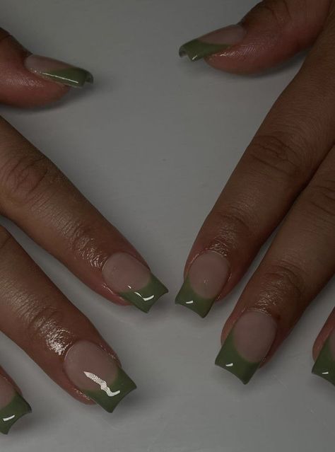 Acrylic Nails With Green Tips, Olive Green French Tip Nails Short, Stage Green Nails, Sage Green Nails Short Square, Short Acrylic Nails Square Green, Square Nail Designs Green, Olive French Tip Nails, Short Square Green Nails, Plain Square Nails