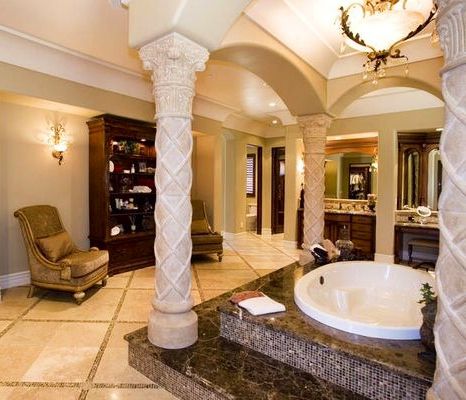 Master Bath Inside Mansions, Mansion Bathroom, Tuscan Bathroom, Luxury Master Bathrooms, Marble Columns, Mansions For Sale, Luxury Kitchen Design, Luxury Homes Dream Houses, Marble Design