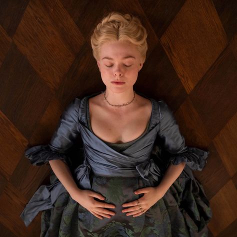 Elle Fanning as Catherine the Great Katherine The Great Elle Fanning, Elle Fanning Period Drama, Catherine The Great Pregnant, Catherine The Great Aesthetic, Catherine The Great Elle Fanning, The Great Catherine, Tyler James, Fantasy Outfits, Natasha Lyonne