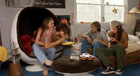 Dazed And Confused Movie, Dazed And Confused, Movies Outfit, Teenage Dream, Coming Of Age, Film Serie, Film Stills, Movies Showing, Cinematography