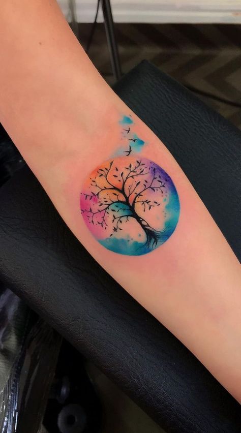 Yggdrasil Tattoo, Tato Ikan Koi, Hippie Tattoo, Bright Tattoos, Boho Tattoos, Tree Of Life Tattoo, Tatuaje A Color, Feather Tattoos, Hand Tattoo