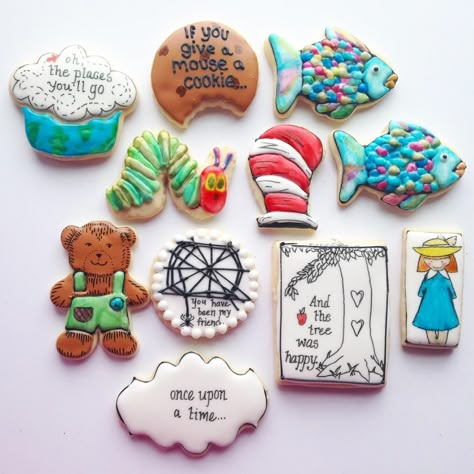 Book Theme Cookies Decorated, Story Book Cookies, If You Give A Mouse A Cookie Cookies, Storybook Baby Shower Cookies, Book Baby Shower Cookies, Book Themed Cookies, Storybook Cookies, Book Cookies Decorated, Book Cookies