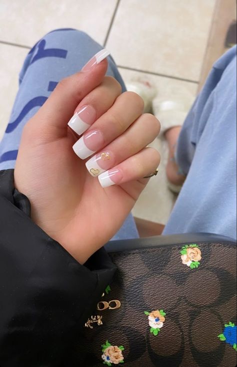 Short French Tip Acrylic Nails 2000s, 2000 French Tip Nails, 2000s French Tips, Short 2000s Nails, Nail Ideas Short Black, 90s French Tip Nails, French Acrylic Nail Designs, Carti Pfp, 2000s Nails Acrylic