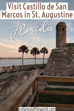 The fort Castillo de San Marcos in St. Augustine Florida is the oldest fort in the US and a must-see on a visit to St. Augustine. Florida vacation | Florida things to do | St. Augustine vacation | St. Augustine things to do | St. Augustine Florida | St. Augustine fort | St. Augustine Florida photography | St. Augustine Florida things to do | castillo de san marcos florida #Florida #USA #StAugustineFlorida Florida National Parks, Moving Guide, Dry Tortugas National Park, Yosemite Park, Florida State Parks, Places In Florida, Florida Photography, Cheap Things To Do, Hiking National Parks