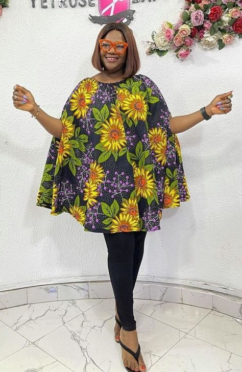 Bubu Blouse Styles, Ankara Top Styles, Casual Blouse Designs, Abaya Designs Latest, African Blouses, African Attire Dresses, African Tops, African Print Tops, African Fashion Skirts