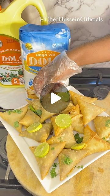 175K views · 3.2K likes | Hussein Dahir on Instagram: "Let’s Make Beef Samosa 😋😋🔥  Happy Women’s Day in advance to all the incredible women out there 🫡  Here’s my version of beef samosa!!  One of my favorite l guess everyone’s most favorite &most requested recipe.We simply love the different flavors taste delicious.I prefer l mine with only meat and onions  Try it and thank me later…  LIKE,SAVE,SHARE THE REEL & FOLLOW @chefhusseinofficials for amazing recipes   But First!!  Let’s Make Samosa Sheets  You’ll Need: 2Cups @ungawadola all purpose flour  1tsp salt mix the dry ingredients together  1tbsp Dola vegetable cooking oil  1Cup & Half warm water  When the dough is ready let it rest for 15 minutes before rolling  Apply Dola vegetable cooking oil and @ungawadola all purpose flour repea Sambusa Recipe, Beef Samosa, How To Make Samosas, Vegetable Cooking, All Purpose Flour, Thank Me Later, Samosa, Amazing Recipes, Woman’s Day