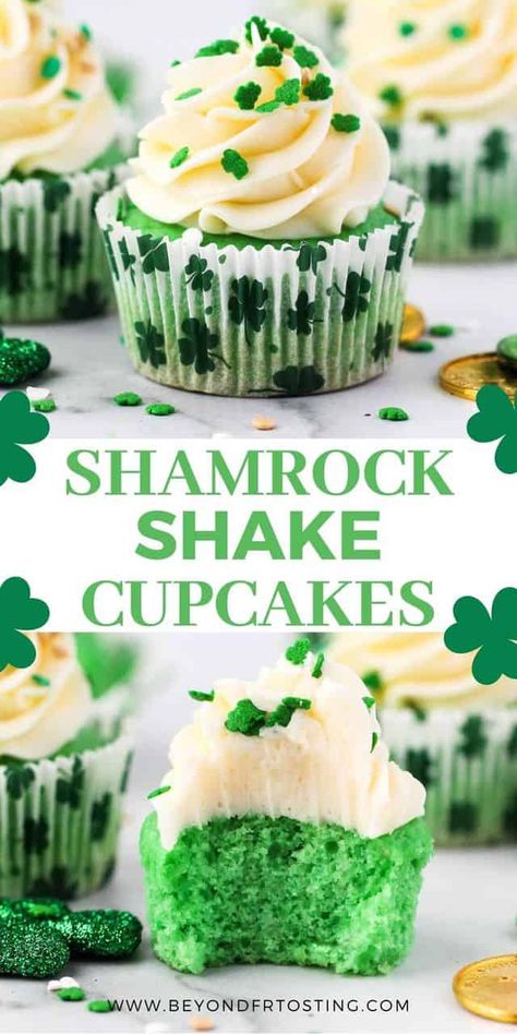 These boozy shamrock shake cakes are so cute and made with Bailey's Irish Cream. This dessert is perfect for St.Patrick's Day! There's an alcohol-free option for the kids too. #boozydesserts #stpatricksday St Patricks Day Cupcake Flavors, March Dessert Ideas, St Patrick’s Day Cupcakes, St Patrick’s Day Desserts, Boozy Shamrock Shake, Shamrock Shake Cupcakes, Irish Treats, Irish Cupcakes, Green Velvet Cupcakes