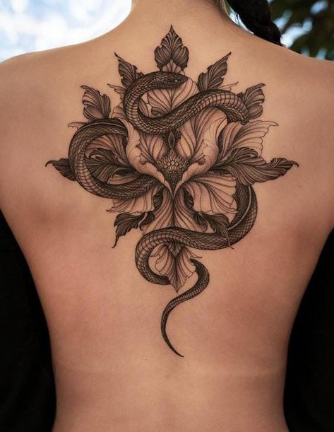 Coloured Rose Tattoo, Spine Tats, Tattoo Ideas Inspiration, Flower Spine Tattoos, Spine Tattoo Ideas, Around Arm Tattoo, Tato Minimal, Tattoo Themes, Back Piece Tattoo