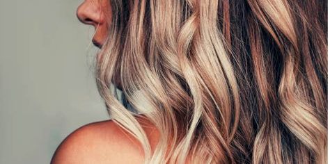 The World's Most Scientifically Beautiful Face | YourTango Popelavá Blond, Grey Hair Strands, Hair Turning White, Trendy We Fryzurach, Kadeřnické Trendy, Salt And Pepper Hair, Covering Gray Hair, Brown Hair With Blonde Highlights, Blending Gray Hair