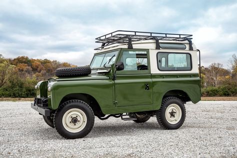 1963 land rover santana series iia Vintage Defender, Lander Rover, Series 2 Land Rover, Land Rover Santana, Land Rover Series 3, Best 4x4, Adventure Car, Classic Truck, St Charles