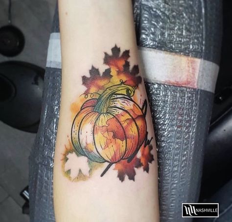 Watercolor Pumpkin Tattoo, Pumpkin And Fall Leaves Tattoo, Pumpkin Sleeve Tattoo, Pumpkin Patch Tattoo, Autumn Tattoo Ideas, Thanksgiving Tattoo, Fall Inspired Tattoos, Tattoos Calligraphy, Doodle Tattoos