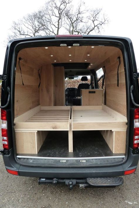 Omgebouwde Bus, Vw Kampeerwagens, Bil Camping, Van Organization, Kangoo Camper, Mercedes Sprinter Camper, Kombi Motorhome, Diy Campervan, Van Storage