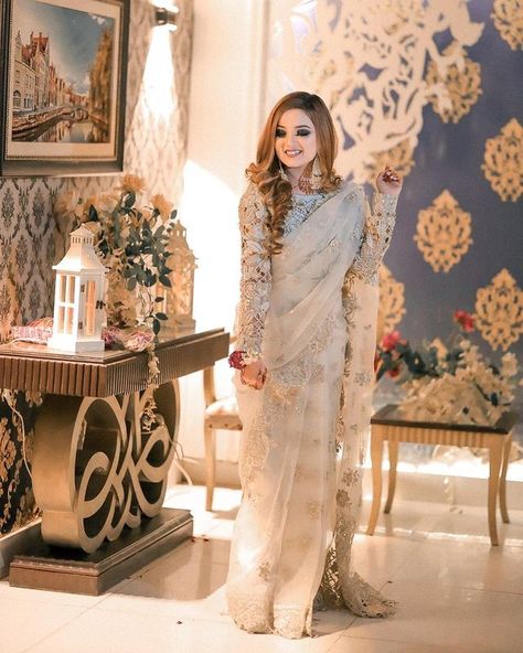 Rabeeca Khan Saree, Rabeeca Khan, Designer Dresses Elegant, Relatable Comics, Bridal Dresses Pakistan, Fancy Sarees Party Wear, Beautiful Casual Dresses, Draping Fashion, Pakistani Wedding Dress