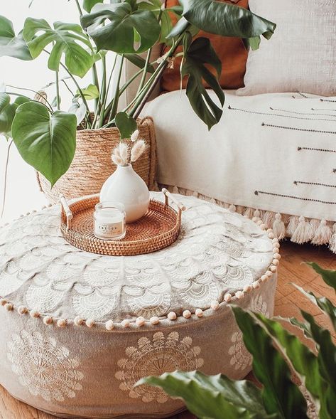 Western boho living room