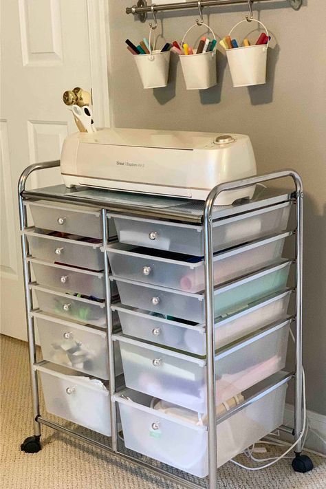 Nursery Sewing Patterns, Cricut Organization, Nursery Sewing, Cricut Storage, Cricut Cart, Drawer Cart, Machine Storage, Crafting Corner, Cricut Supplies