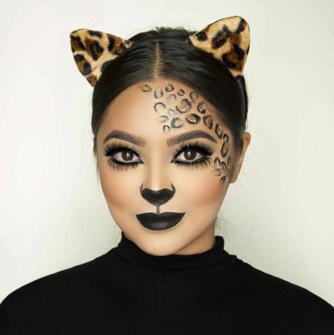 Leopard schminken - Ideen für Leopard Gesichtsbemalung zum Karneval Leopard Face Paint, Leopard Makeup Halloween, Cat Halloween Makeup, Leopard Halloween, Leopard Makeup, Cute Halloween Makeup, Halloween Makeup Diy, Leopard Face, Cool Halloween Makeup