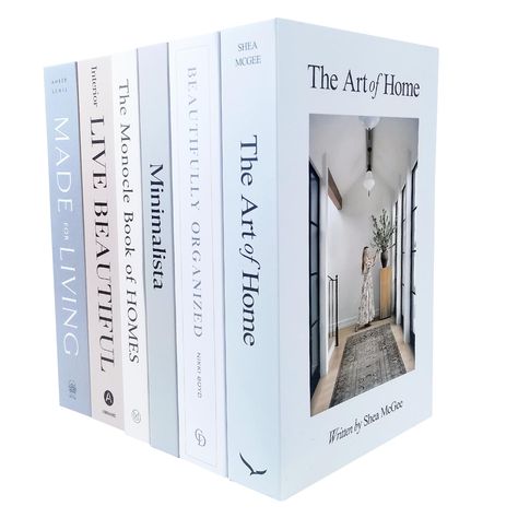 Books For Room Decor, Books For Display, Books For Table Decor, Coffee Table Book Decor, Bookworm Decor, Books On Table, Books For Coffee Table, Books For Decoration, Coffee Table Books Decor