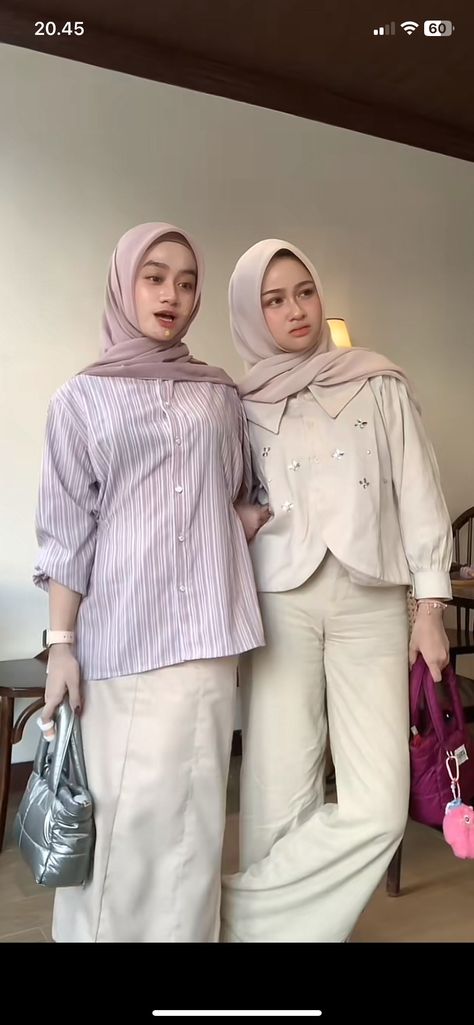 Kemeja Outfit, Simple Outfits Hijab, Ootd Hijab Kemeja, Ootd Ngampus, Muslimah Style, Stylish Hijab, Casual Hijab Outfit, Casual Hijab, Hijab Ootd