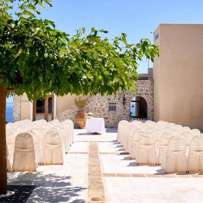 Poolside Wedding Ceremony, Wedding Wishes For Friend, Atrium Hotel, Weddings Abroad, Getting Married Abroad, Wedding Spain, Wedding Crashers, Skiathos, Wedding Abroad