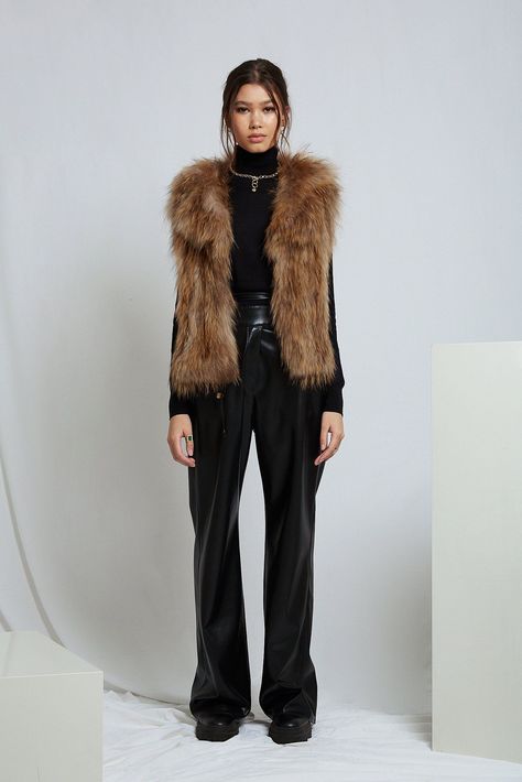 Sylvie Cropped Fur Vest in Natural - Medium Styling Fur Vest, How To Style Fur Jacket, Sleeveless Fur Coat Outfit, Style Fur Vest, How To Style A Fur Vest, Fur Waistcoat Outfit, In Between Season Outfits, Fur Vests Outfits, Brown Fur Vest Outfit