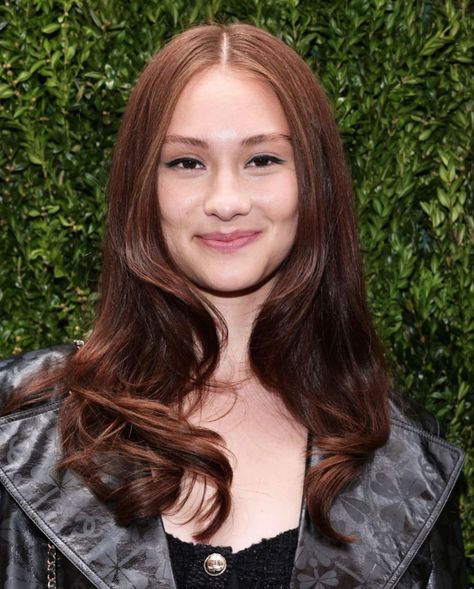 Chocolate Auburn Hair, Light Auburn Hair, Lola Tung, Chocolate Hair, Hair Color Auburn, Brown Blonde Hair, Auburn Hair, Hair Inspiration Color, Cut My Hair