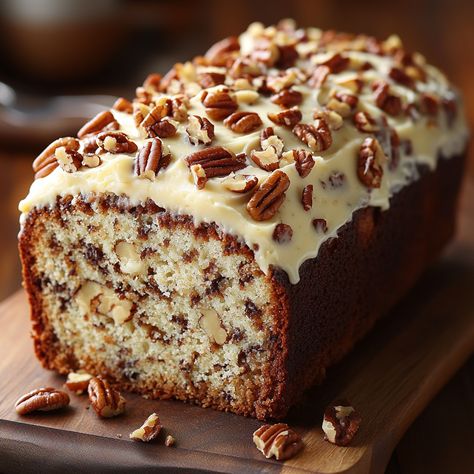 Hummingbird Bread Recipe, Banana Bread Cream Cheese, Hummingbird Bread, Loaf Breads, Bread With Cream Cheese, Hummingbird Cake, Spiced Pecans, Appetizers Easy Finger Food, Breakfast Sweets