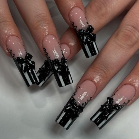 is there such thing as goth coquette? 🖤🎀 🌀inspo: @southtxnails . . . . #bostonnails #bostonnailtech | Instagram Punk Nails Short, Valentines Nails French, Valentines Nails French Tip, Nail Inspo Hello Kitty, Nails Vacay, Clase Azul Nails, Duck Nails Short, French Tip Nails Pink, Azul Nails