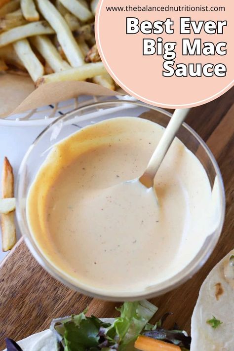 Make the best Big Mac sauce recipe at home with this easy and healthy version. This homemade dressing captures the special flavor of the original secret sauce in a delicious way. Perfect for those looking for simple sauce recipes, this homemade condiment is a copycat Big Mac sauce that’s sure to impress. Healthy Burger Sauce, Shake Shack Sauce, Copycat Big Mac Sauce, Copycat Big Mac, Burger Sauce Recipe, Big Mac Sauce Recipe, Mac Sauce Recipe, Burger Sauces Recipe, Big Mac Sauce