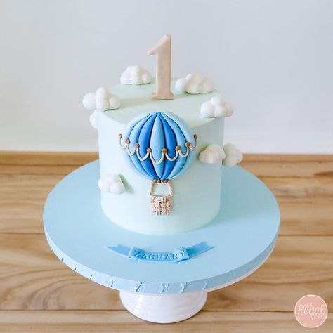 Hot air balloon themed cake for sweet little Zachary's 1st birthday. Flavour // Vanilla cake with nutella Swiss meringue buttercream 📷 //… 1st Birthday Cake Boy, Birthday Cake Kids Boys, Red Velvet Birthday Cake, Hot Air Balloon Theme, Hot Air Balloon Cake, Boys 1st Birthday Cake, Balloon Theme, Hot Air Balloon Party, Baby Boy 1st Birthday Party