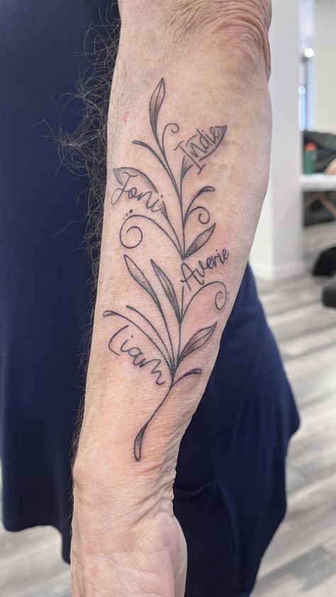 For my grandchildren, tattoo design by BumbleBri. Tattoos For Nephews Ideas, Grandchildren Tattoo Ideas, Grandkids Tattoo Ideas, Grandchildren Tattoos, Grandparents Tattoo, Ink Ideas, Name Tattoos, Tattoo Inspo, Grandchildren