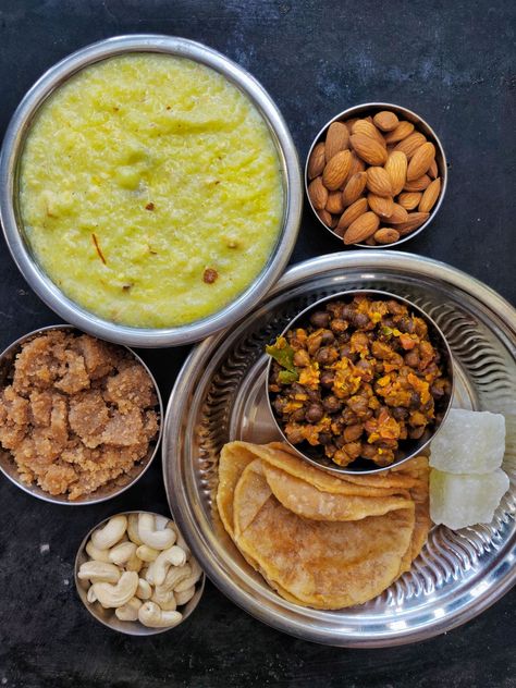 Prasad for durga Ashtami Durga Ashtami, Appetizer Board, Bengali Food, Food Nutrition, Indian Snacks, Indian Food, Kitchen Stuff, Chana Masala, Indian Food Recipes