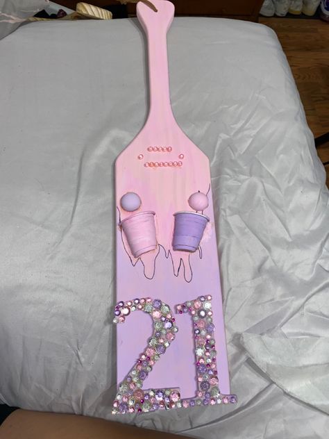 21st Bday Paddle, 21st Sorority Paddles, Jar Painting Ideas, 21 Paddle, 21st Paddle, 21st Birthday Paddle, Carly Marie, Fraternity Paddles, Big Little Paddles