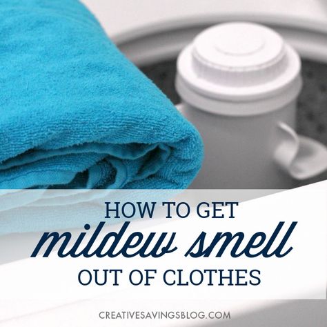 Accidentally left your clothes in the washer for too long? You don't want to miss this super simple {and thrifty} trick to get mildew smell out of clothes! Get Smell Out Of Clothes, Mildew Smell Out Of Clothes, Deep Cleaning Tips, Mildew Smell, Diy Spring, Diy Cleaners, Cleaners Homemade, Laundry Hacks, Simple Life Hacks