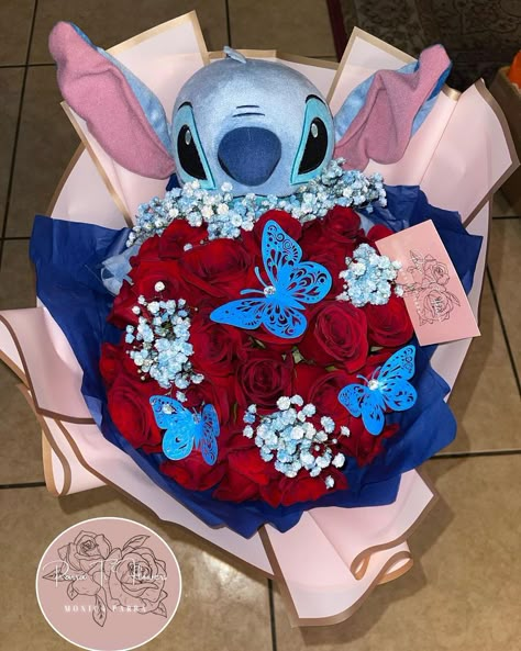 Disney Characters Stitch, Flowers For Girlfriend, Stitch Stuffed Animal, Ribbon Flowers Bouquet, Diy Bouquet Wrap, Luxury Flower Bouquets, Ribbon Bouquet, Flower Gift Ideas, Custom Bouquet