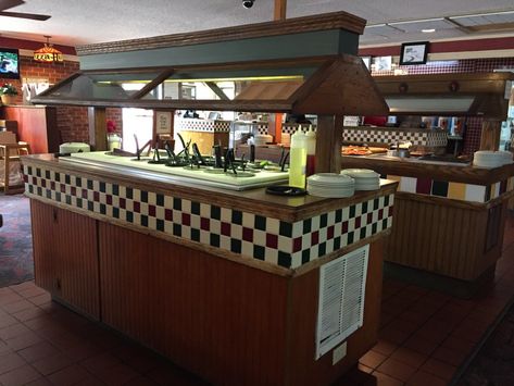 Pizza Hut interior | Pizza Hut #28314 (4,198 square feet) 20… | Flickr Hut Interior, Retro Pizza, Manteo Nc, Pizza Hut, Liquor Cabinet, Party Ideas, Pizza, Restaurant, Square