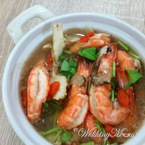 Prawn Soup, Chinese Fish, Prawn Dishes, Mapo Tofu, Prawn Recipes, Shellfish Recipes, Singapore Food, Malaysian Food, Chinese Dishes