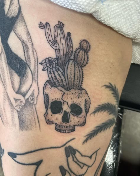 Cactus Skull Tattoo Barrel Cactus Tattoo, Skull With Cactus Tattoo, Cactus Skull Tattoo, Desert Cactus Tattoo, Tattoo Cactus, Skull Cactus, Skull Tattoo Flowers, Skull Tattoo Designs, Tattoo Catalog