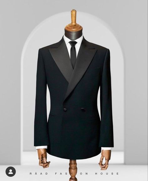 Charcoal Black Suit, Business Suits Men, Black Tuxedo Suit, Suit Length, Army Costume, Best Wedding Suits, Stylish Mens Suits, Bespoke Suits, Better Communication