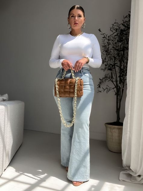 Denim Heels Outfit, White Denim Outfit, Outdoor Party Outfits, Walmart Outfits, Summer Denim Outfits, White Outfits For Women, Denim Jeans Outfit, White Shirt Outfits, Tight Dress Outfit