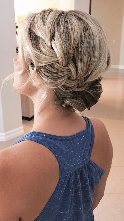 Bridesmaid Hair Updo Braid, Bridemaids Hairstyles, Bridesmaid Hair Medium Length, Guest Hair, Mother Of The Bride Hair, Bridesmaid Hair Down, Bridesmaid Hair Short, Bridesmaid Hair Updo, Wedding Hair Inspiration